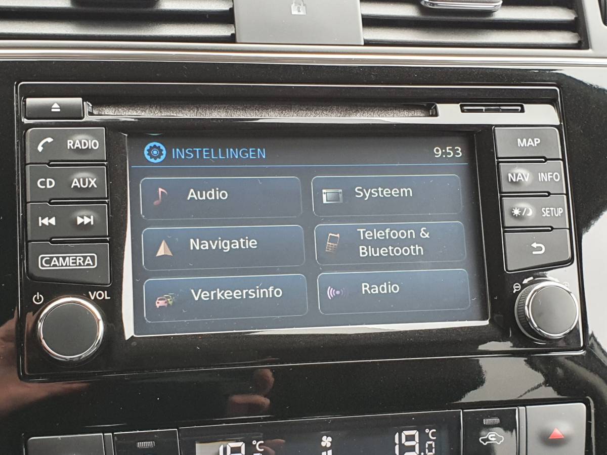 Nissan Pulsar Nissan Pulsar 1.2 DIG-T N-Connecta Navigatie, Climate Control, Cruise Control, Trekhaak , Achteruitrijcamera