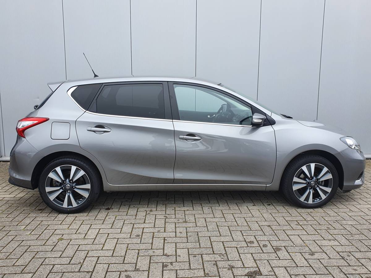 Nissan Pulsar Nissan Pulsar 1.2 DIG-T N-Connecta Navigatie, Climate Control, Cruise Control, Trekhaak , Achteruitrijcamera