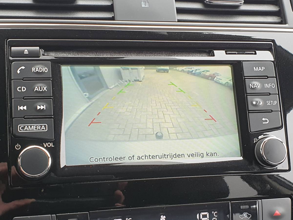 Nissan Pulsar Nissan Pulsar 1.2 DIG-T N-Connecta Navigatie, Climate Control, Cruise Control, Trekhaak , Achteruitrijcamera