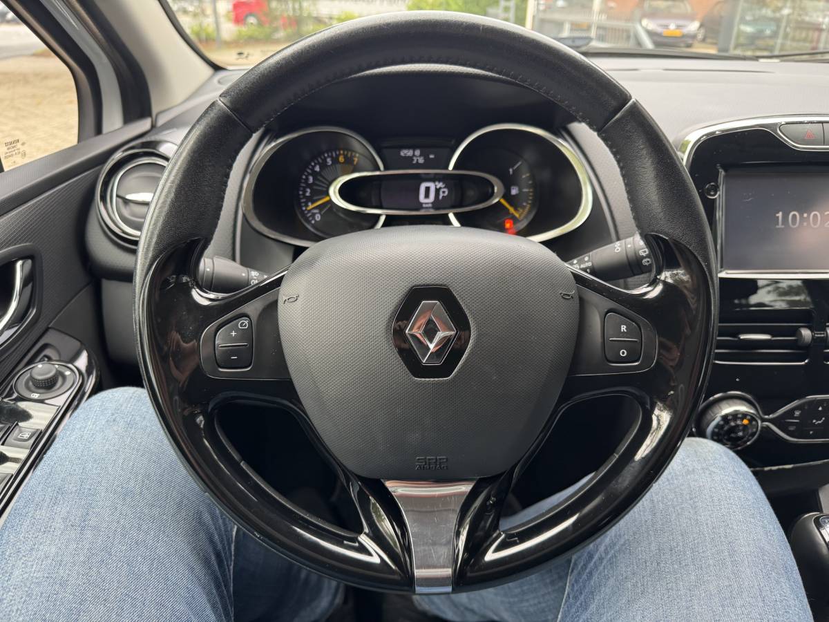 Renault Clio Renault Clio 1.2 Dynamique AUTOMAAT-CLIMA-CRUISE