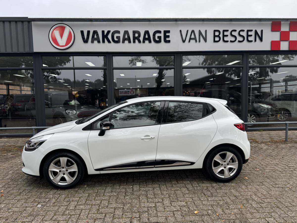 Renault Clio Renault Clio 1.2 Dynamique AUTOMAAT-CLIMA-CRUISE