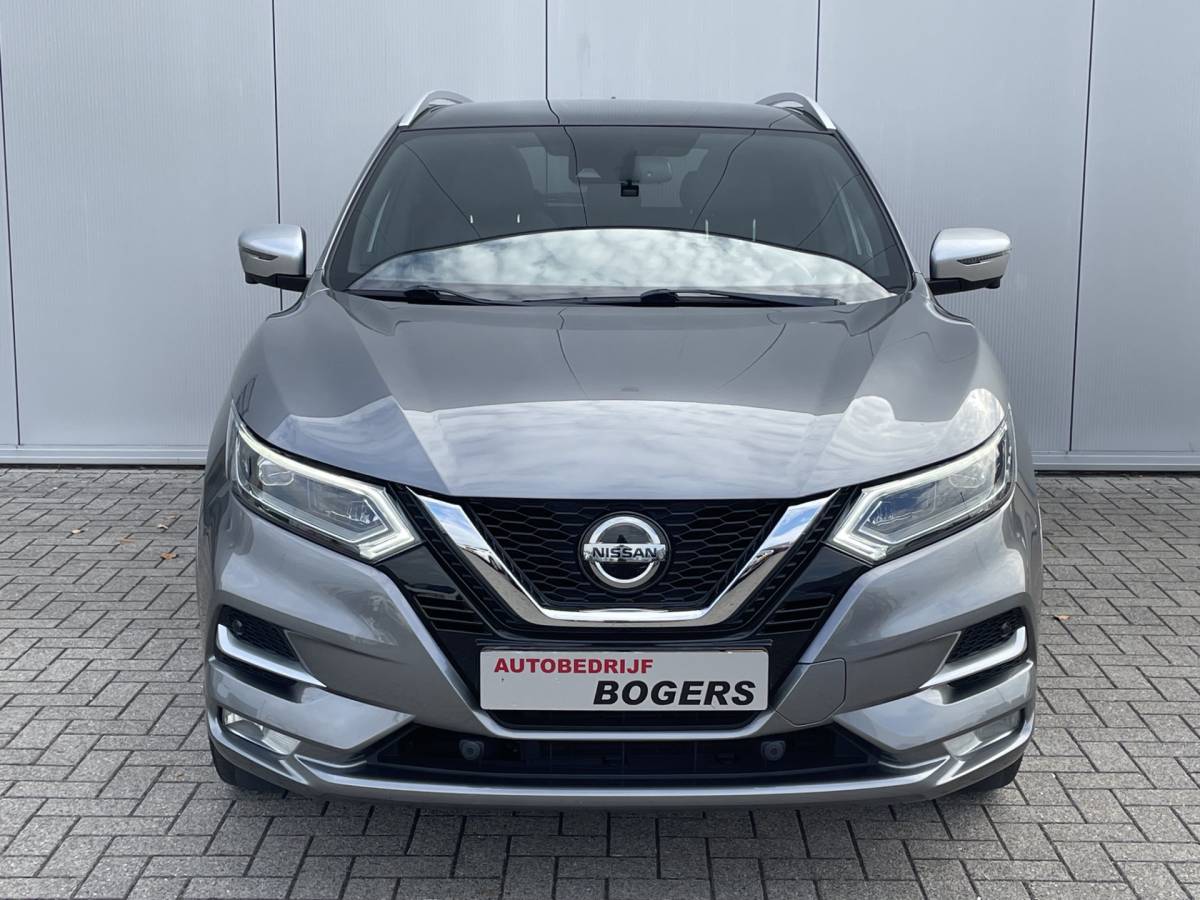 Nissan QASHQAI Nissan Qashqai 1.3 DIG-T 160 Pk  Tekna Plus Dynamic Pack Navigatie, Panoramadak, Leder, 360 Camera, Afn.Trekhaak, Adaptive Cruise Control, 19″Lm