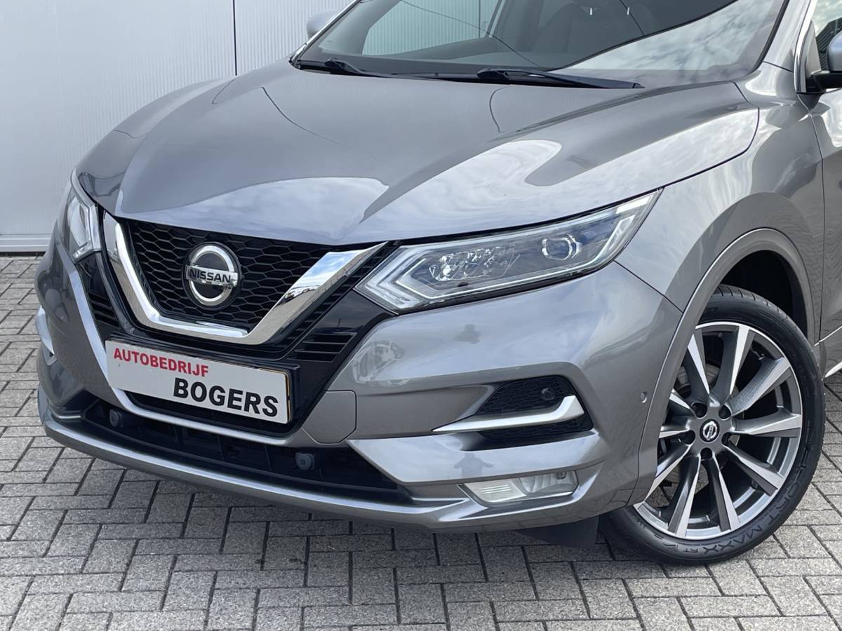 Nissan QASHQAI Nissan Qashqai 1.3 DIG-T 160 Pk  Tekna Plus Dynamic Pack Navigatie, Panoramadak, Leder, 360 Camera, Afn.Trekhaak, Adaptive Cruise Control, 19″Lm