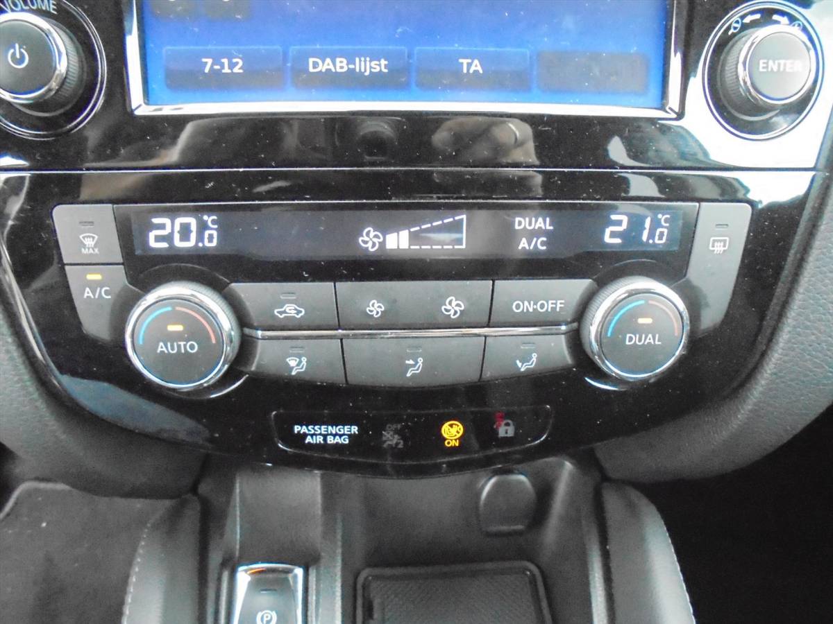 Nissan QASHQAI Nissan Qashqai 1.2 DIG-T 115PK AUTOMAAT 57.094 KM !! ZEER NETJES