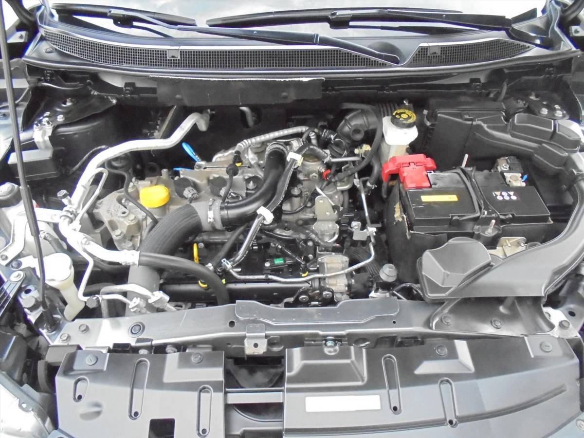 Nissan QASHQAI Nissan Qashqai 1.2 DIG-T 115PK AUTOMAAT 57.094 KM !! ZEER NETJES