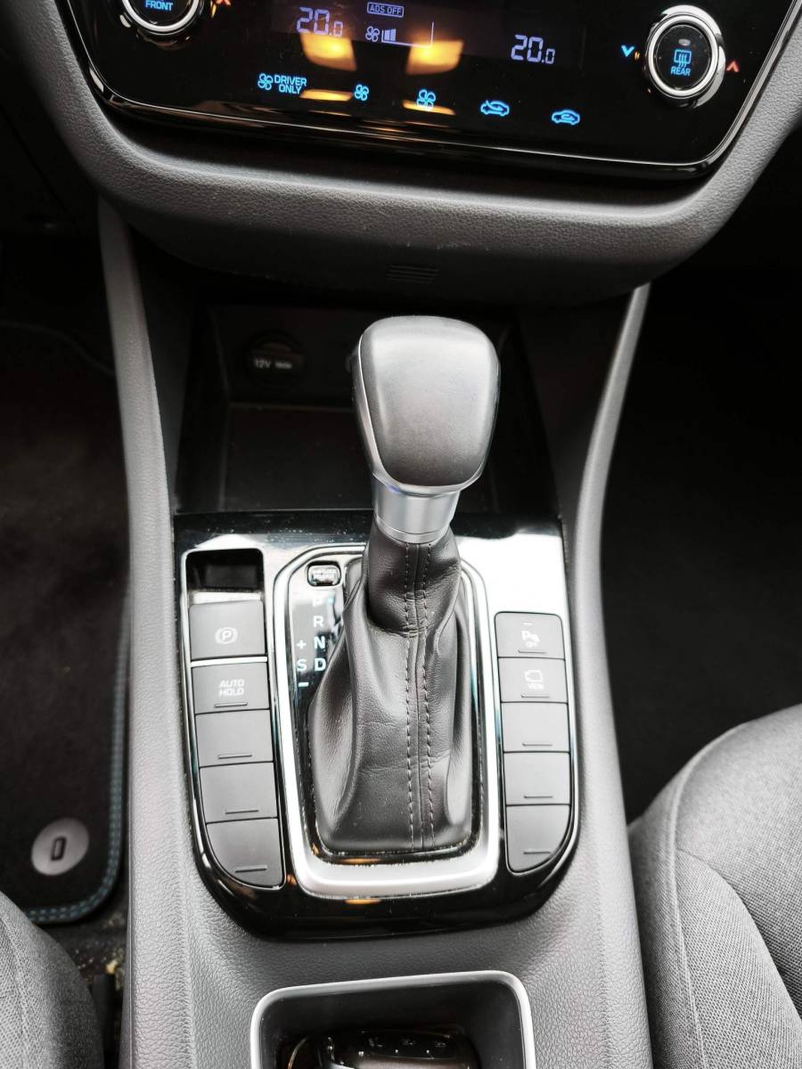 Hyundai IONIQ Hyundai IONIQ 1.6 GDi i-Motion Navi|Camera