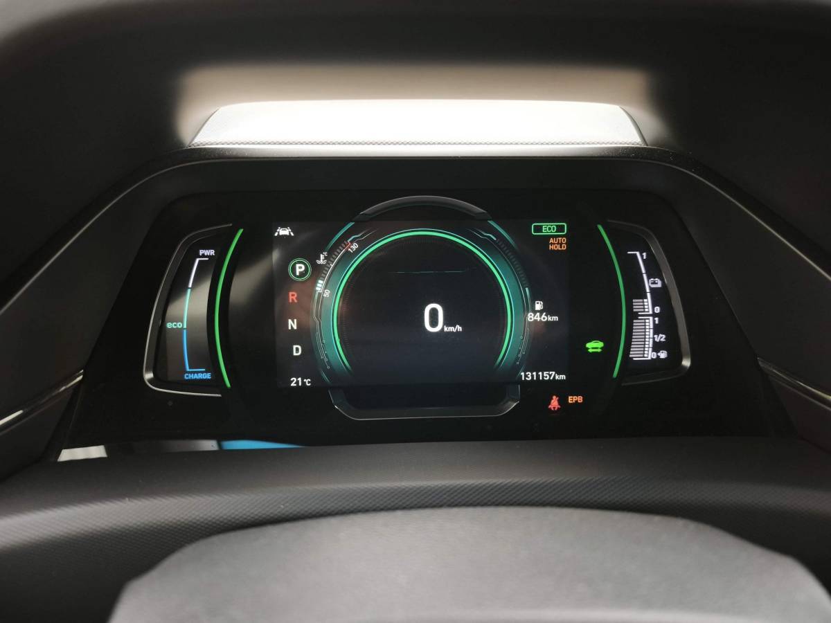 Hyundai IONIQ Hyundai IONIQ 1.6 GDi i-Motion Navi|Camera