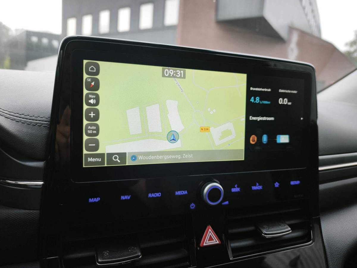 Hyundai IONIQ Hyundai IONIQ 1.6 GDi i-Motion Navi|Camera