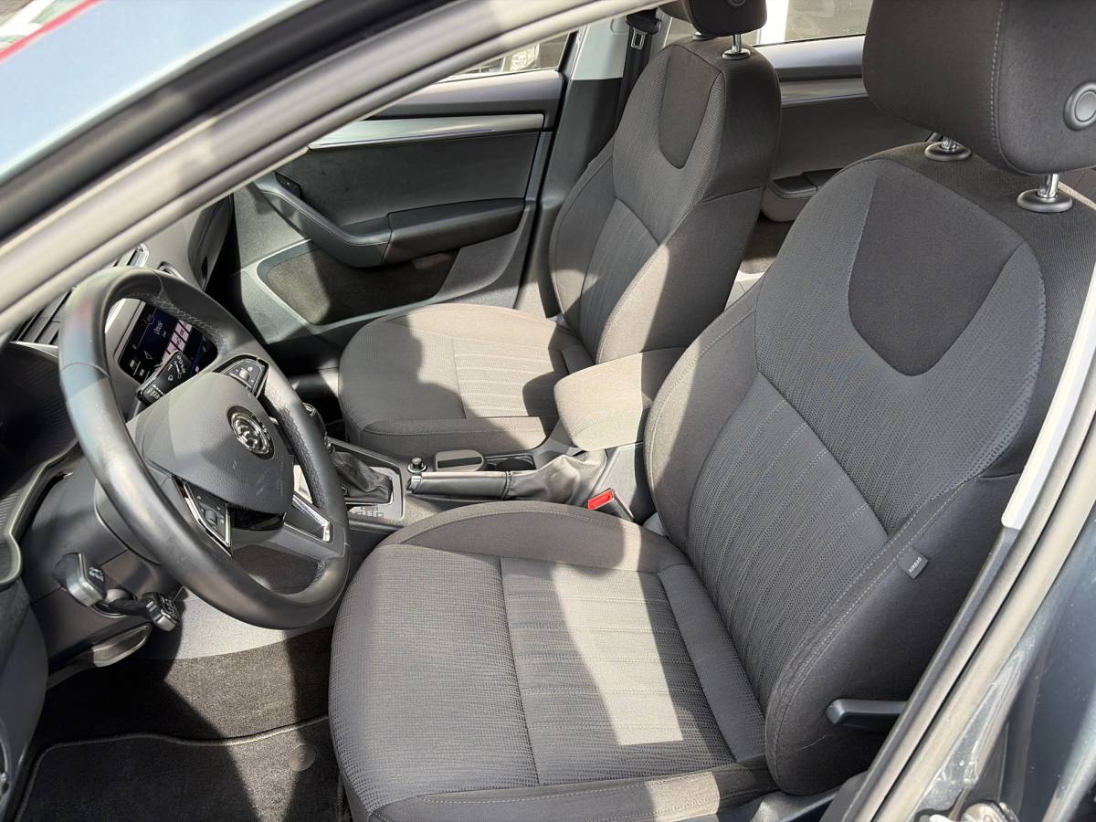 Škoda Octavia Skoda Octavia Combi 1.5 TSI Greentech Business Edition Plus