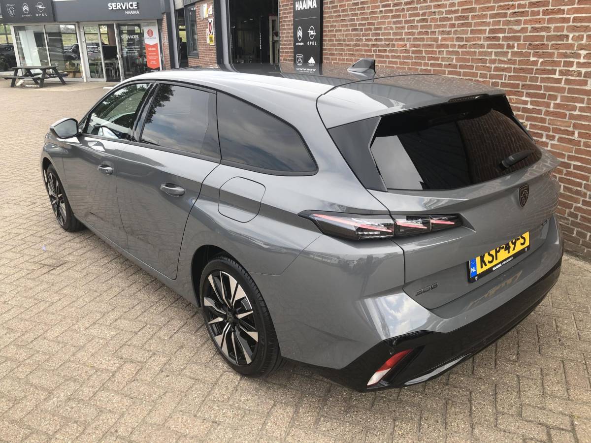 Peugeot 308 Peugeot 308 SW 1.6 Plug-in Hybrid 195 Allure 195pk | Rondom Camera | Stoel – Stuurverwarming | Trekhaak | Climate Control | Apple Carplay – Android Auto | Keyless Start
