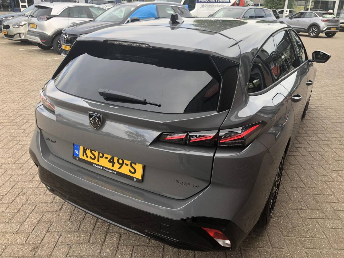Peugeot 308 Peugeot 308 SW 1.6 Plug-in Hybrid 195 Allure 195pk | Rondom Camera | Stoel – Stuurverwarming | Trekhaak | Climate Control | Apple Carplay – Android Auto | Keyless Start