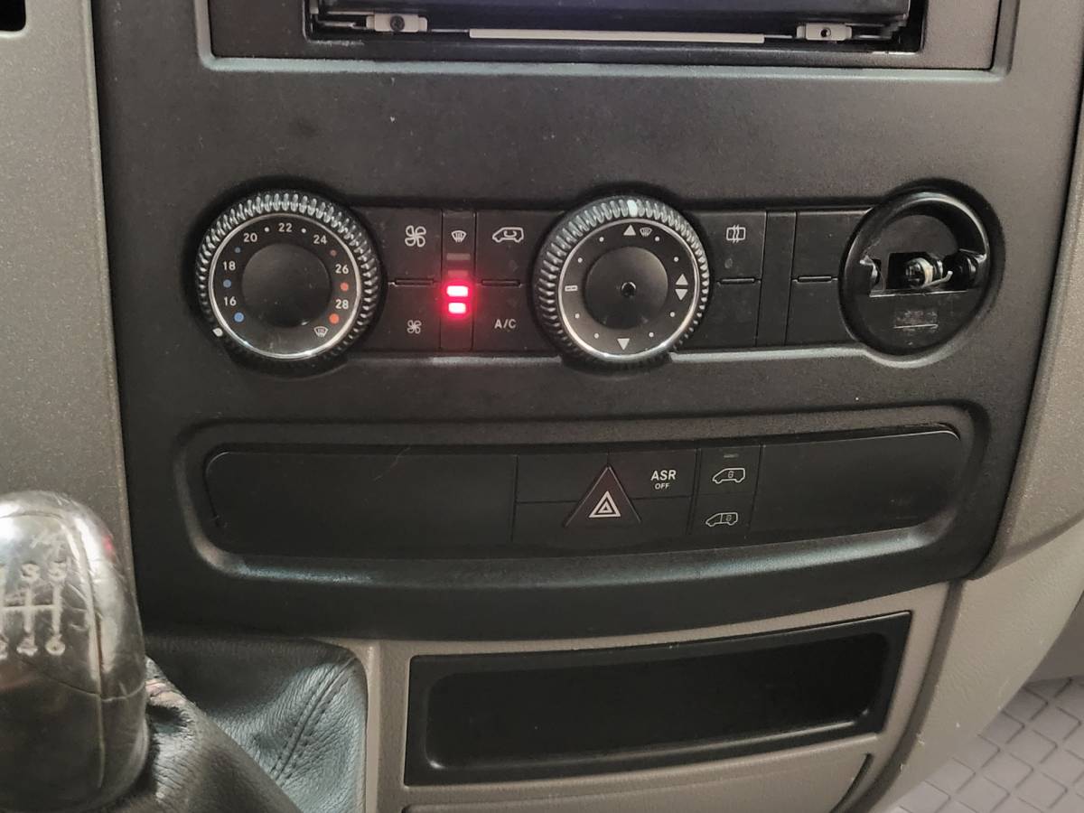 Mercedes-Benz Sprinter Mercedes-Benz Sprinter 213CDI L2/H2 Airco Apk tot 23-10-2026!