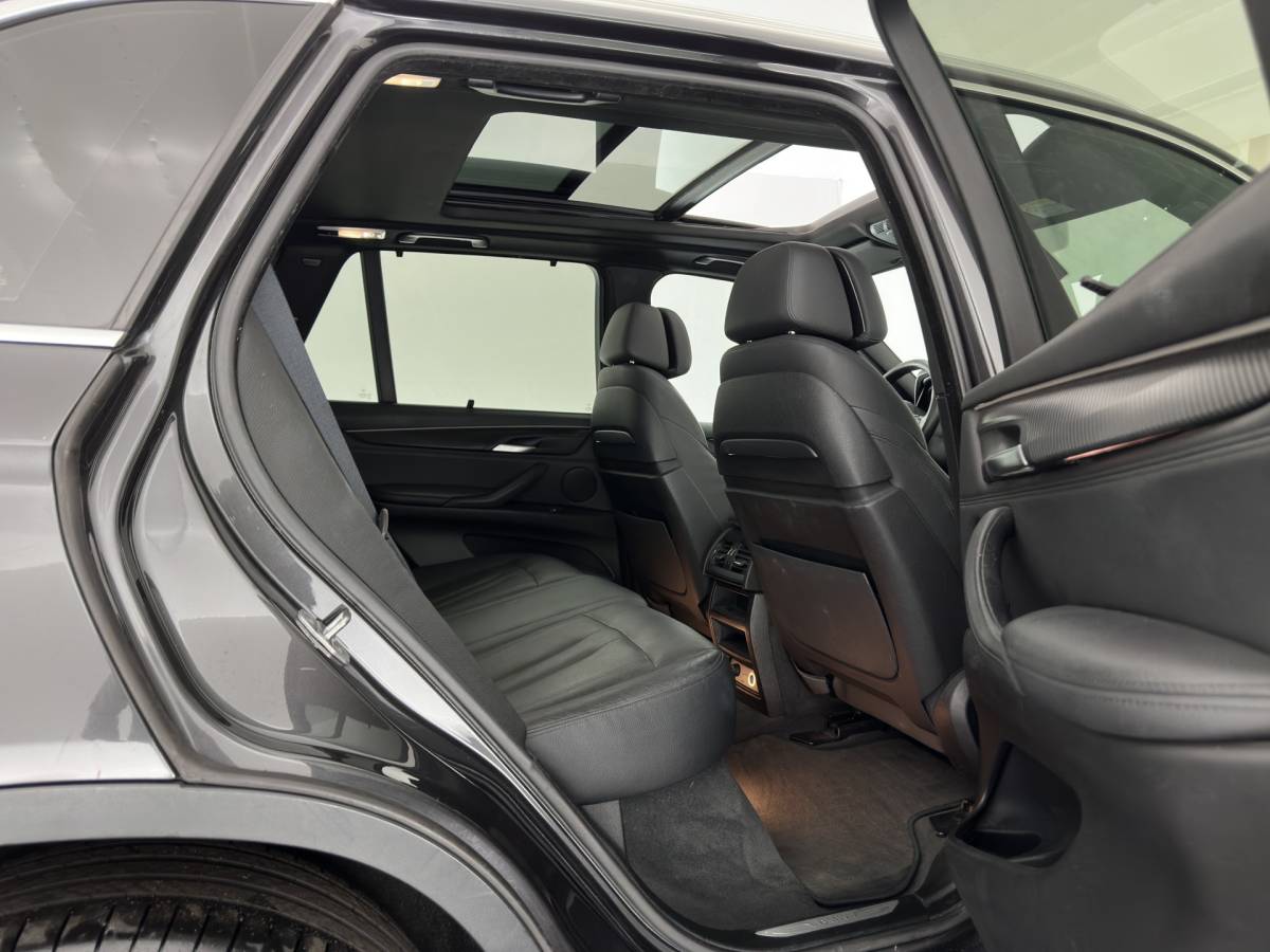 BMW X5 BMW X5 sDrive25d High Executive Aut. *PANO | LEATHER | FULL-LED | MEMORY-PACK | HIFI-SOUND | HEATED-COMFORTSEATS | NAVI-FULLMAP | SHIFT-PADDLES | PRIVACY-GLASS | AMBIENT-LIGHT | ECC | PDC | CRUISE | 19”ALU | TOWBAR*