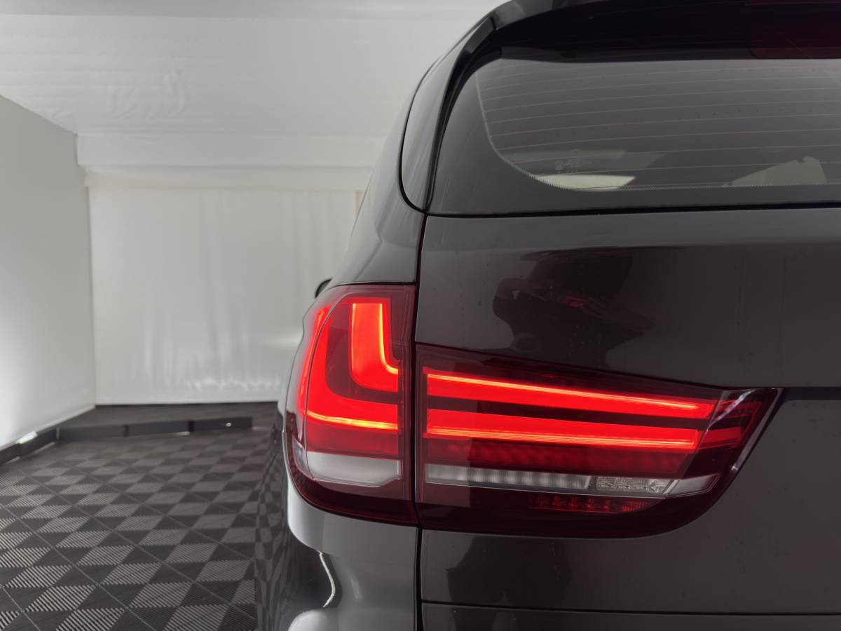 BMW X5 BMW X5 sDrive25d High Executive Aut. *PANO | LEATHER | FULL-LED | MEMORY-PACK | HIFI-SOUND | HEATED-COMFORTSEATS | NAVI-FULLMAP | SHIFT-PADDLES | PRIVACY-GLASS | AMBIENT-LIGHT | ECC | PDC | CRUISE | 19”ALU | TOWBAR*