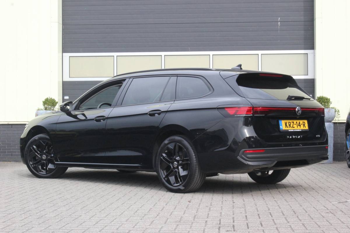Volkswagen Passat Volkswagen Passat Variant 1.5 eTSI Business | Camera | Carplay |