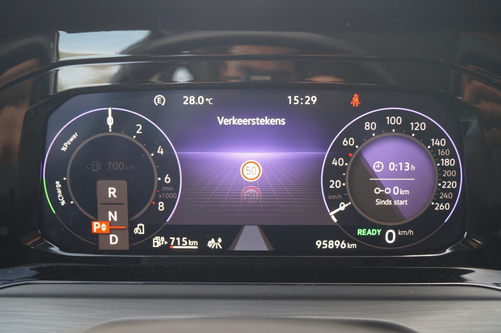 Volkswagen Golf Volkswagen Golf 1.4 eHybrid PHEV Style Business -LEER-NAVI-ECC-LED-PDC-