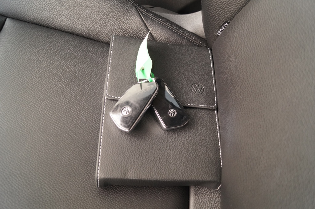 Volkswagen Golf Volkswagen Golf 1.4 eHybrid PHEV Style Business -LEER-NAVI-ECC-LED-PDC-