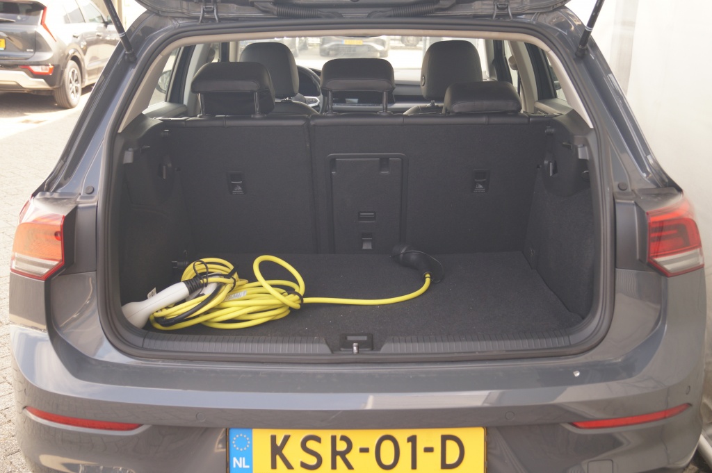 Volkswagen Golf Volkswagen Golf 1.4 eHybrid PHEV Style Business -LEER-NAVI-ECC-LED-PDC-