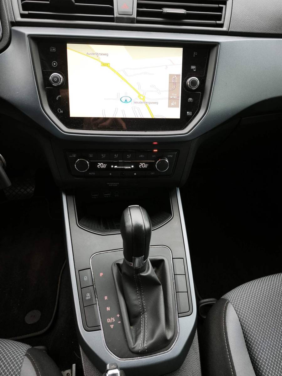 SEAT Arona SEAT Arona 1.0 TSI Xcellence Business Intense DAB|Apple Carplay/Android Auto