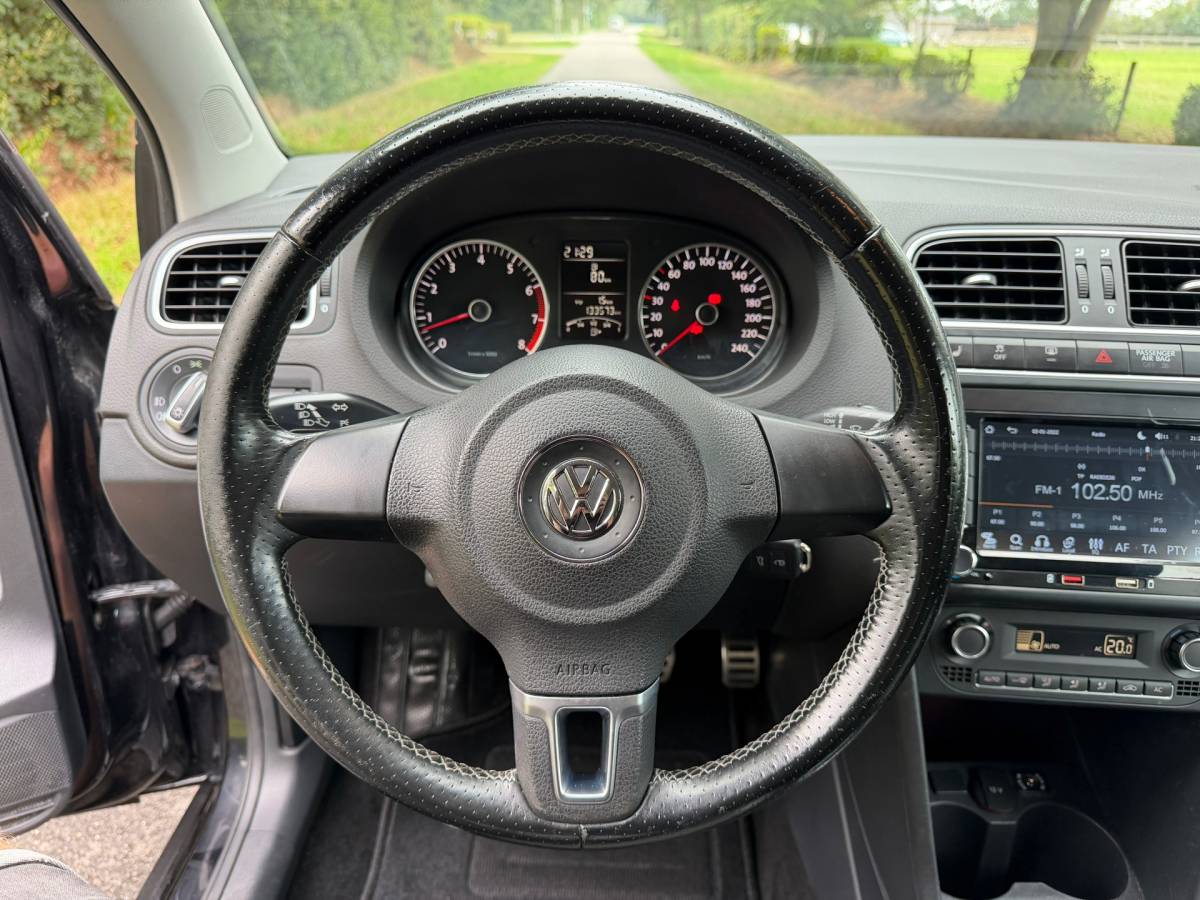 Volkswagen Polo Volkswagen Polo 1.4-16V Cross | Groot scherm + Clima + 5-Drs Nu € 7.450,-!!!