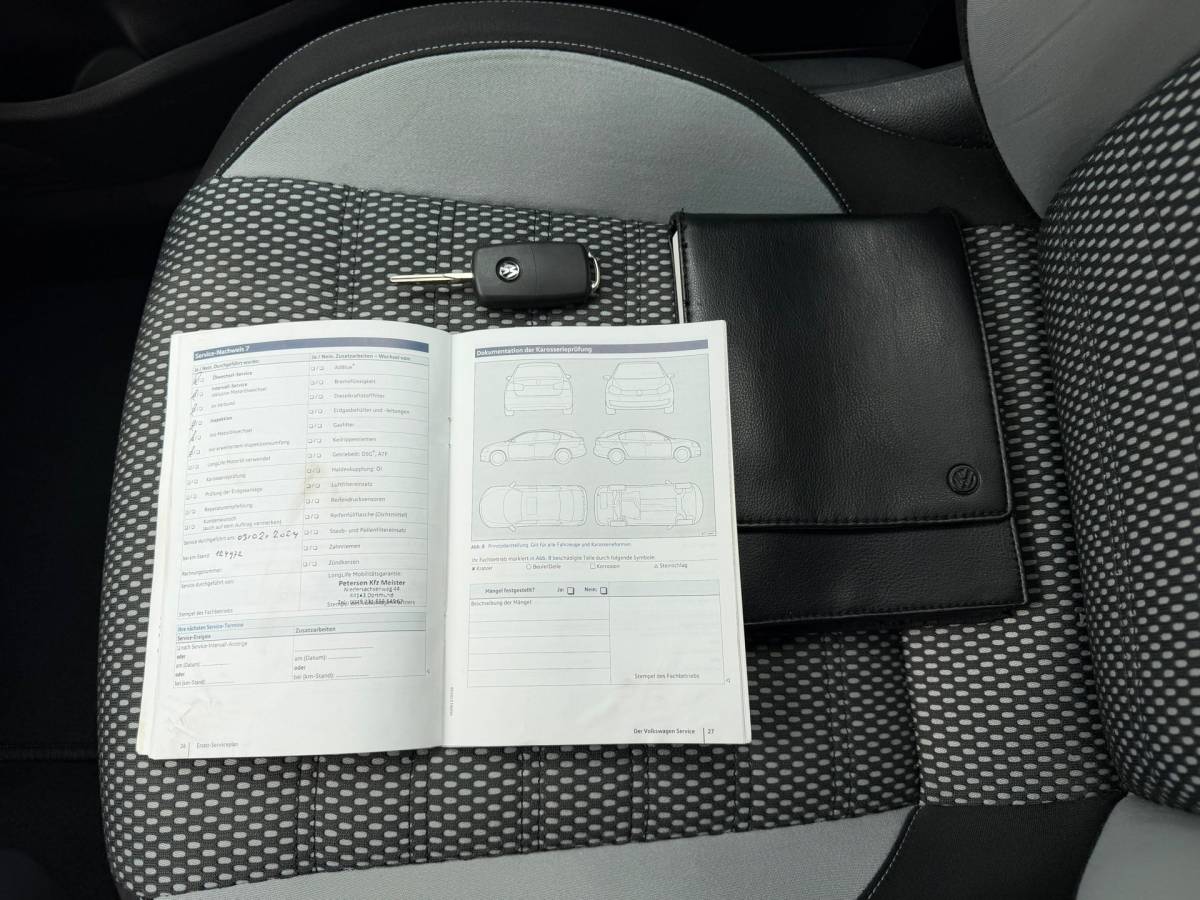 Volkswagen Polo Volkswagen Polo 1.4-16V Cross | Groot scherm + Clima + 5-Drs Nu € 7.450,-!!!