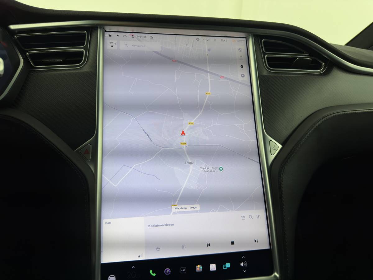 Tesla Model X Tesla Model X 90D Base [3-Fase-11kW] (INCL.BTW) Aut. *PANO-WINDOW | AUTOPILOT | LEATHER | NAVI-FULLMAP | FULL-LED | AIRSUSPENSION | DIGI-COCKPIT | CCS-FASTLOADER | KEYLESS | DAB+ | HEATED-SPORTSEATS | PRIVACY-GLASS | 20″ALU*