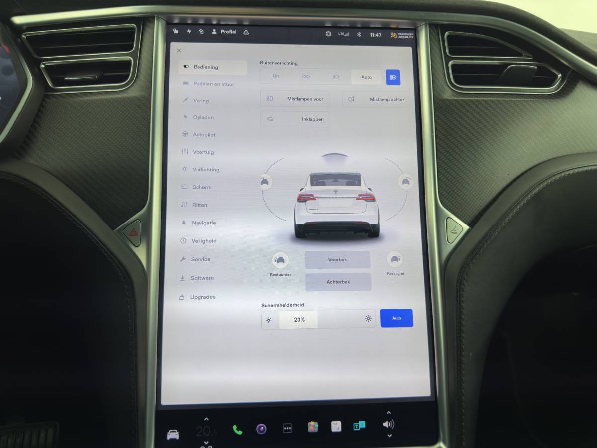 Tesla Model X Tesla Model X 90D Base [3-Fase-11kW] (INCL.BTW) Aut. *PANO-WINDOW | AUTOPILOT | LEATHER | NAVI-FULLMAP | FULL-LED | AIRSUSPENSION | DIGI-COCKPIT | CCS-FASTLOADER | KEYLESS | DAB+ | HEATED-SPORTSEATS | PRIVACY-GLASS | 20″ALU*