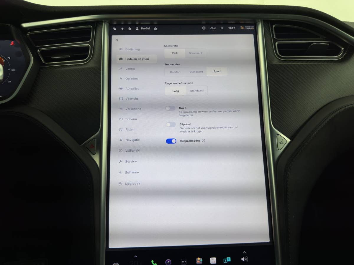 Tesla Model X Tesla Model X 90D Base [3-Fase-11kW] (INCL.BTW) Aut. *PANO-WINDOW | AUTOPILOT | LEATHER | NAVI-FULLMAP | FULL-LED | AIRSUSPENSION | DIGI-COCKPIT | CCS-FASTLOADER | KEYLESS | DAB+ | HEATED-SPORTSEATS | PRIVACY-GLASS | 20″ALU*