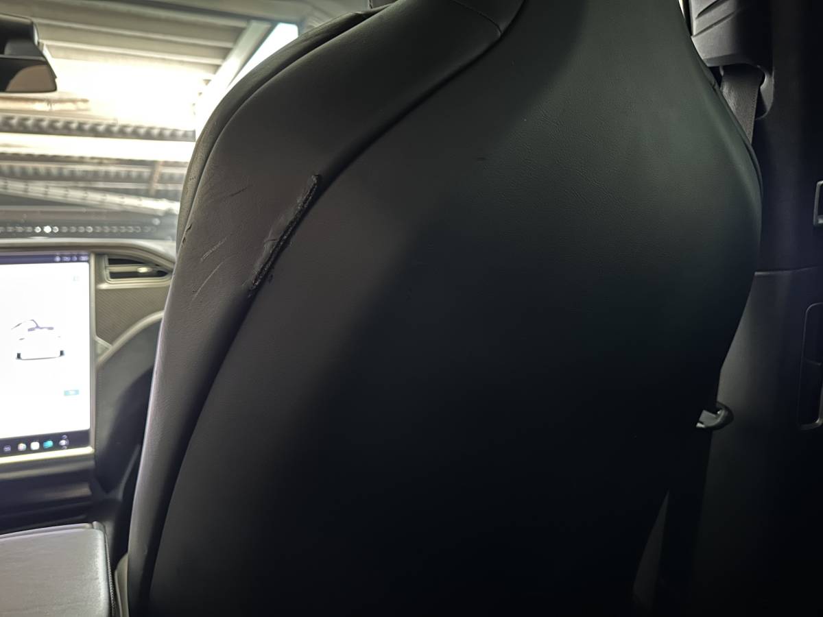 Tesla Model X Tesla Model X 90D Base [3-Fase-11kW] (INCL.BTW) Aut. *PANO-WINDOW | AUTOPILOT | LEATHER | NAVI-FULLMAP | FULL-LED | AIRSUSPENSION | DIGI-COCKPIT | CCS-FASTLOADER | KEYLESS | DAB+ | HEATED-SPORTSEATS | PRIVACY-GLASS | 20″ALU*