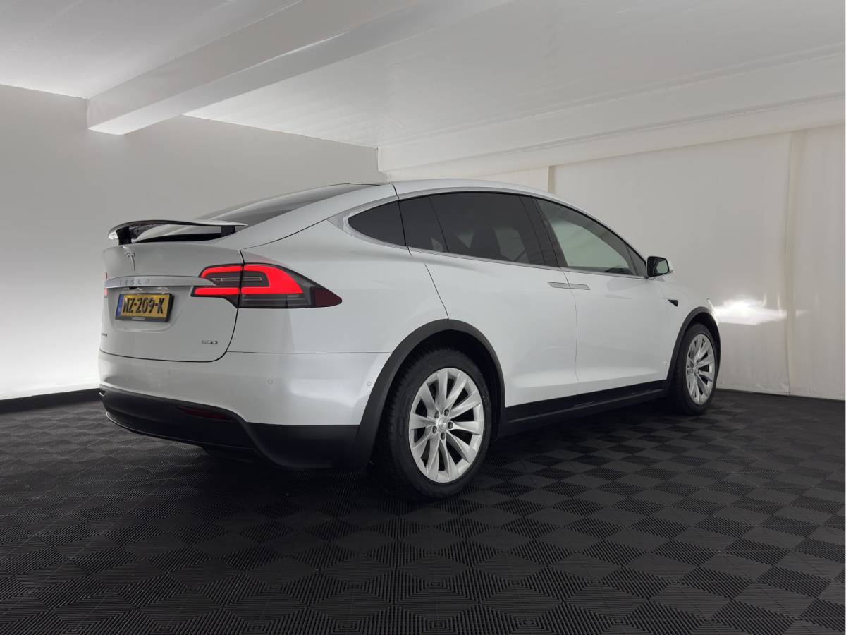 Tesla Model X Tesla Model X 90D Base [3-Fase-11kW] (INCL.BTW) Aut. *PANO-WINDOW | AUTOPILOT | LEATHER | NAVI-FULLMAP | FULL-LED | AIRSUSPENSION | DIGI-COCKPIT | CCS-FASTLOADER | KEYLESS | DAB+ | HEATED-SPORTSEATS | PRIVACY-GLASS | 20″ALU*