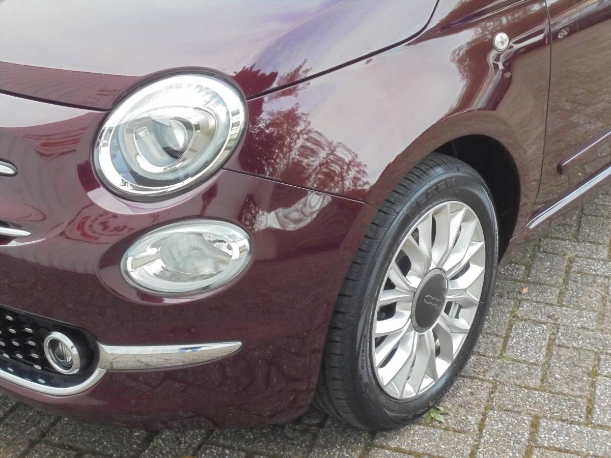 Fiat 500 Fiat 500 1.0 70PK HYBRID DOLCEVITA PANO LEUKE KLEUR