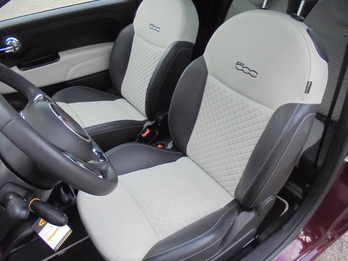 Fiat 500 Fiat 500 1.0 70PK HYBRID DOLCEVITA PANO LEUKE KLEUR