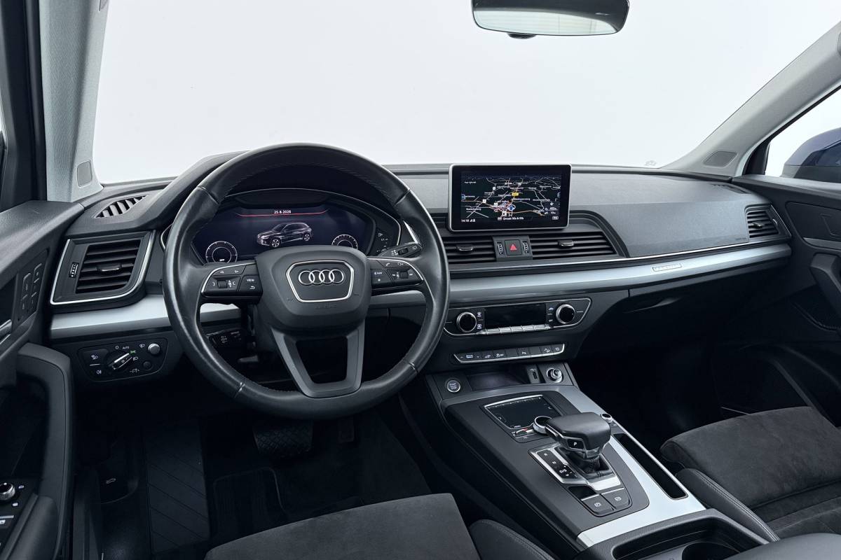 Audi Q5 Audi Q5 55 TFSI e quattro Competition | Luchtvering | Trekhaak | Bang & Olufsen | CarPlay | Camera | Head-Up | Digital Cockpit |