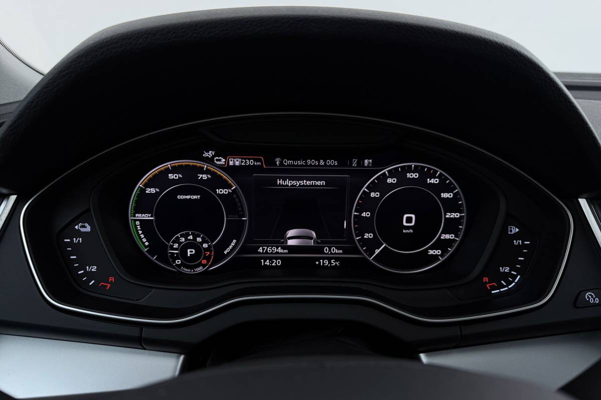 Audi Q5 Audi Q5 55 TFSI e quattro Competition | Luchtvering | Trekhaak | Bang & Olufsen | CarPlay | Camera | Head-Up | Digital Cockpit |