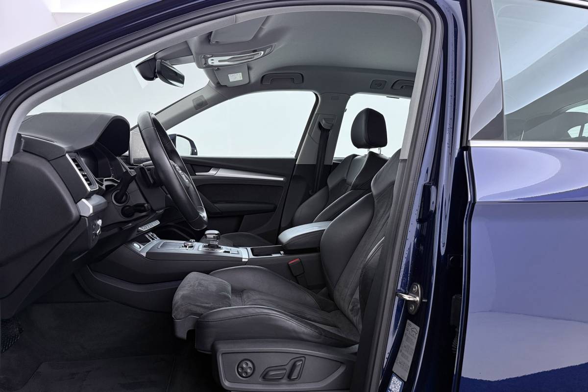 Audi Q5 Audi Q5 55 TFSI e quattro Competition | Luchtvering | Trekhaak | Bang & Olufsen | CarPlay | Camera | Head-Up | Digital Cockpit |