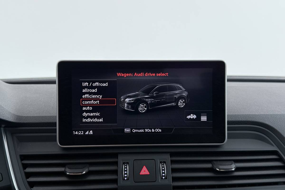 Audi Q5 Audi Q5 55 TFSI e quattro Competition | Luchtvering | Trekhaak | Bang & Olufsen | CarPlay | Camera | Head-Up | Digital Cockpit |