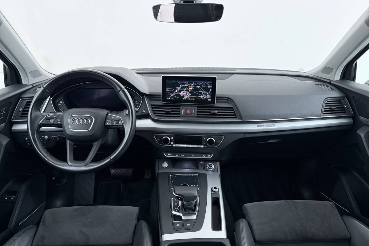 Audi Q5 Audi Q5 55 TFSI e quattro Competition | Luchtvering | Trekhaak | Bang & Olufsen | CarPlay | Camera | Head-Up | Digital Cockpit |