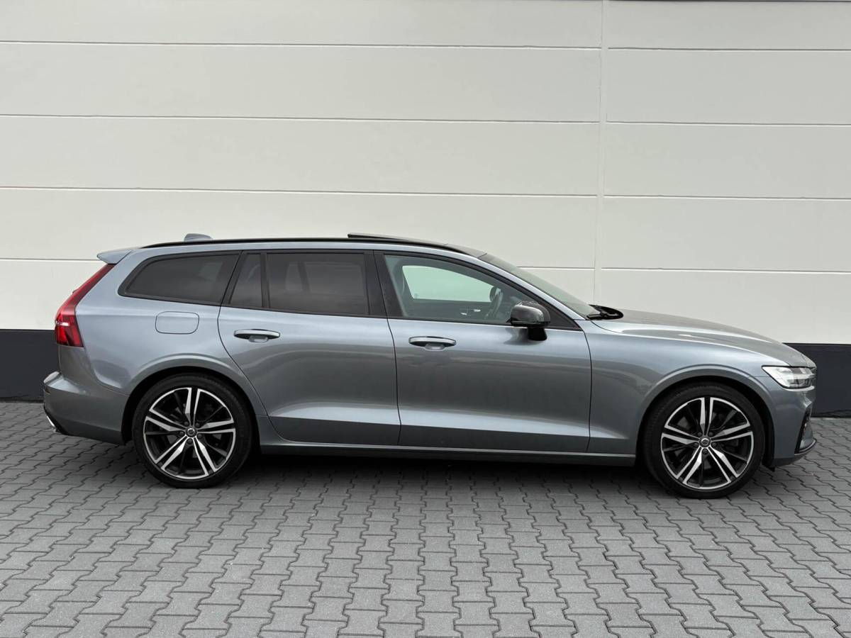 Volvo V60 Volvo V60 2.0 T8 390pk Recharge AWD R-Design | Panoramadak | Memory | Harman/Kardon | Head up