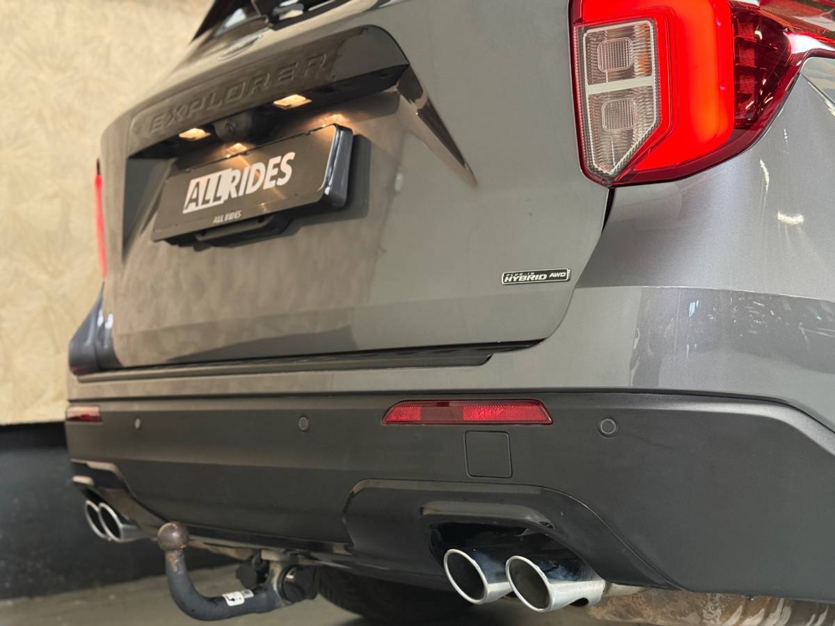 Ford Explorer Ford EXPLORER 3.0 V6 EcoBoost PHEV ST-Line | Pano | Massage | Carplay | Stuur/Stoelverwarming | Trekhaak | Stoelverkoeling