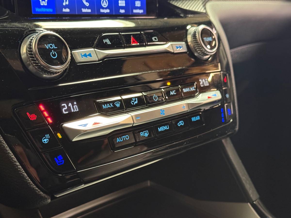 Ford Explorer Ford EXPLORER 3.0 V6 EcoBoost PHEV ST-Line | Pano | Massage | Carplay | Stuur/Stoelverwarming | Trekhaak | Stoelverkoeling