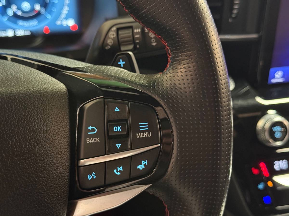 Ford Explorer Ford EXPLORER 3.0 V6 EcoBoost PHEV ST-Line | Pano | Massage | Carplay | Stuur/Stoelverwarming | Trekhaak | Stoelverkoeling