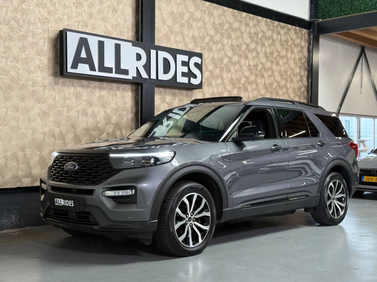 Ford Explorer Ford EXPLORER 3.0 V6 EcoBoost PHEV ST-Line | Pano | Massage | Carplay | Stuur/Stoelverwarming | Trekhaak | Stoelverkoeling