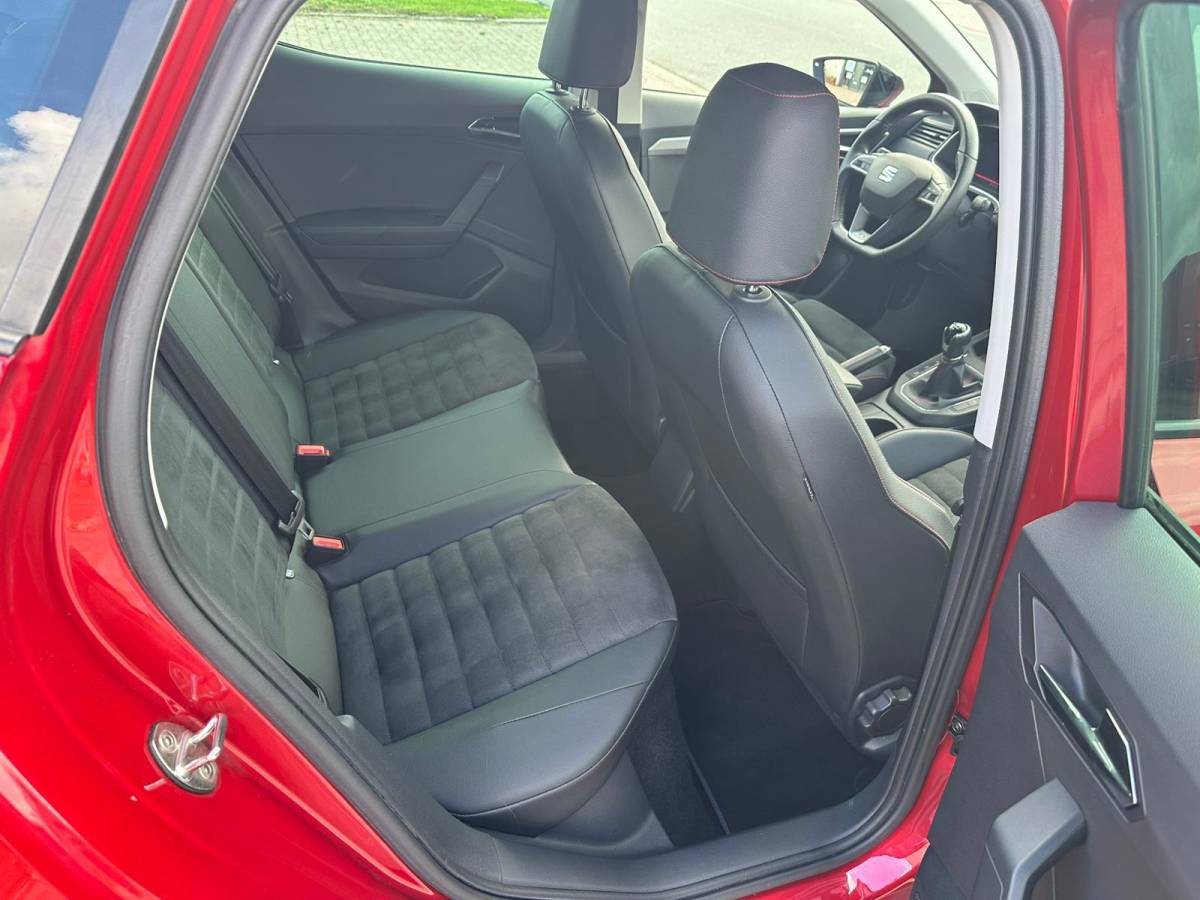 SEAT Ibiza Seat Ibiza 1.0 TSI FR Business Intense Camera! Parkeersensoren! Virtual Cockpit!