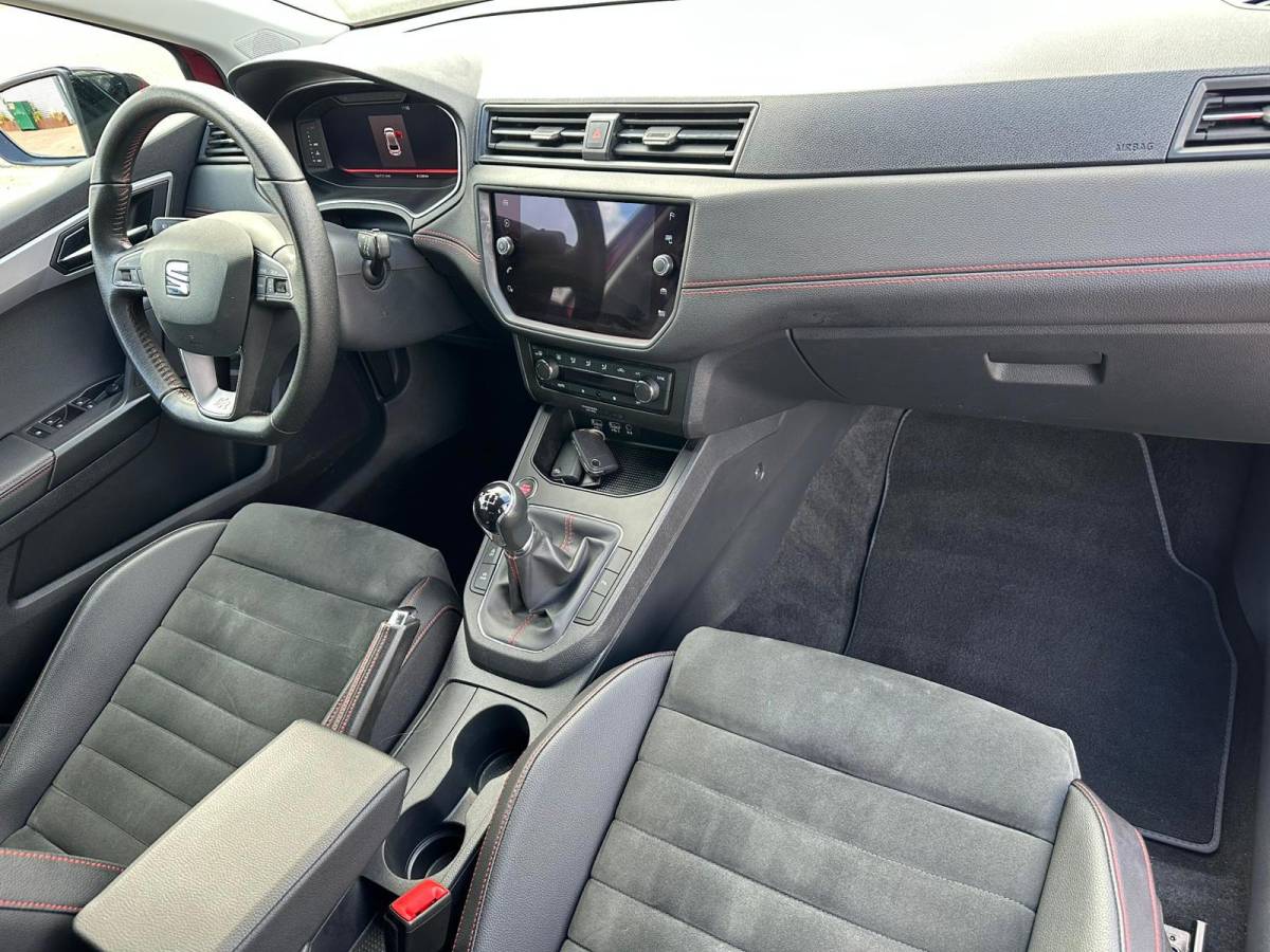 SEAT Ibiza Seat Ibiza 1.0 TSI FR Business Intense Camera! Parkeersensoren! Virtual Cockpit!