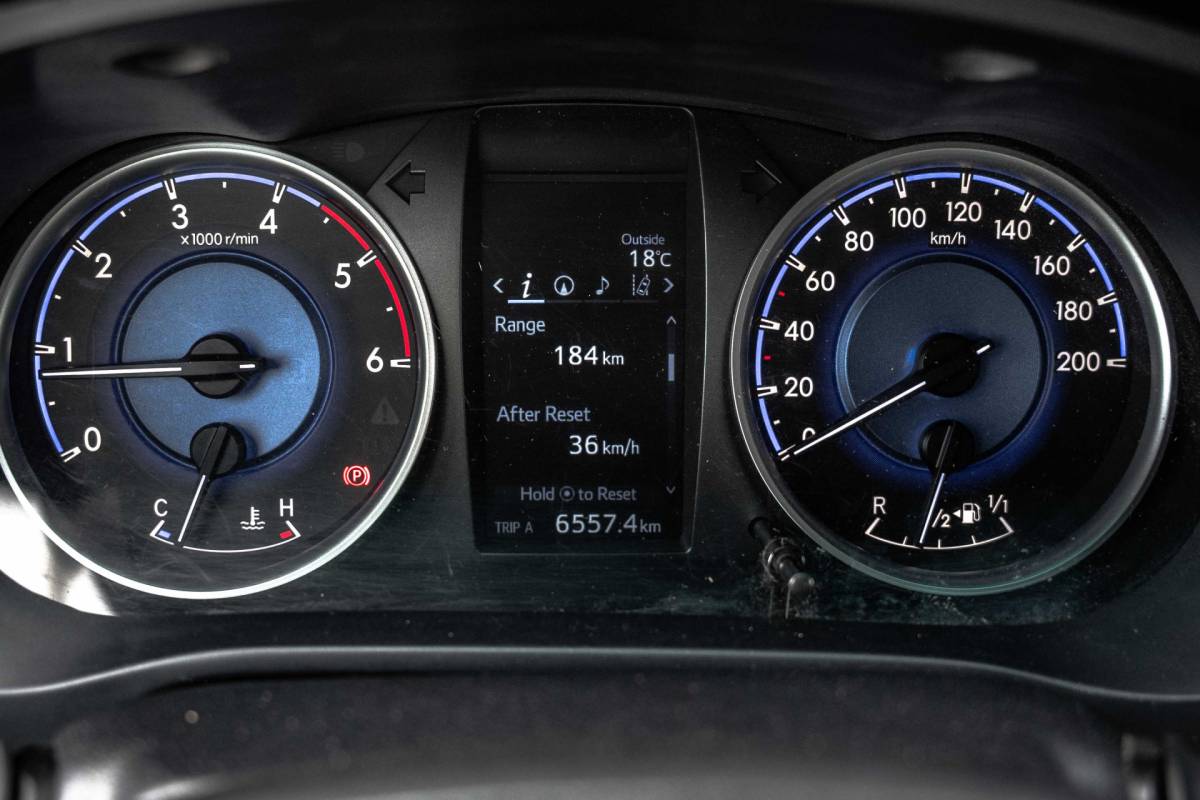 Toyota Hilux Toyota HiLux 2.4 D 4WD | 4×4 | 150 PK | Camera | Cruise | Airco | Leder interieur | Trekhaak
