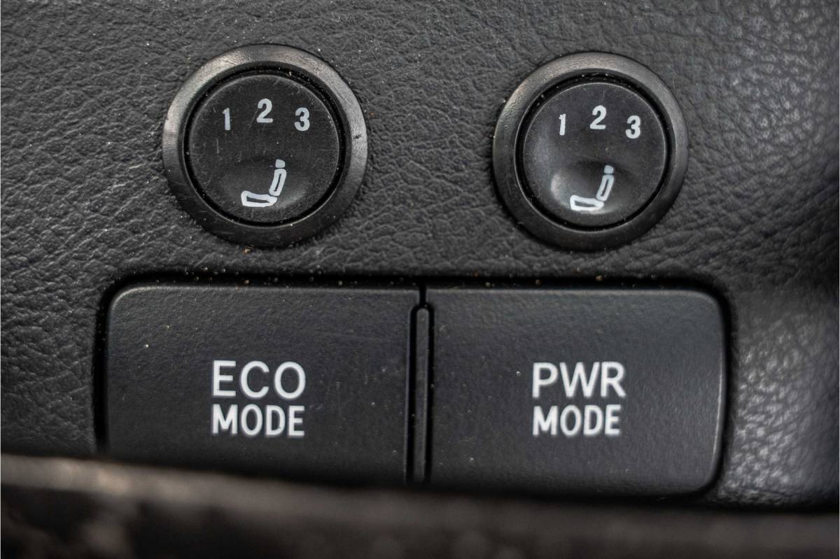 Toyota Hilux Toyota HiLux 2.4 D 4WD | 4×4 | 150 PK | Camera | Cruise | Airco | Leder interieur | Trekhaak