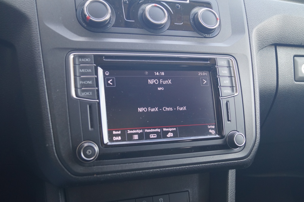 Volkswagen Caddy Volkswagen Caddy 2.0 TDI Comfortline L1-H1 -NAVI-AIRCO-CARPLAY-