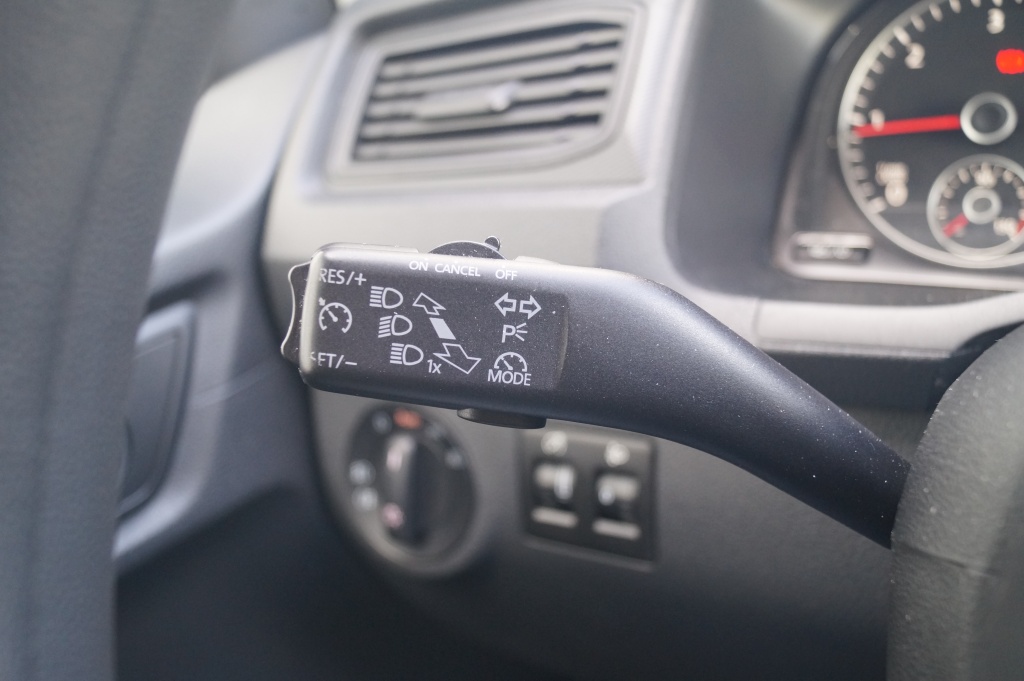 Volkswagen Caddy Volkswagen Caddy 2.0 TDI Comfortline L1-H1 -NAVI-AIRCO-CARPLAY-
