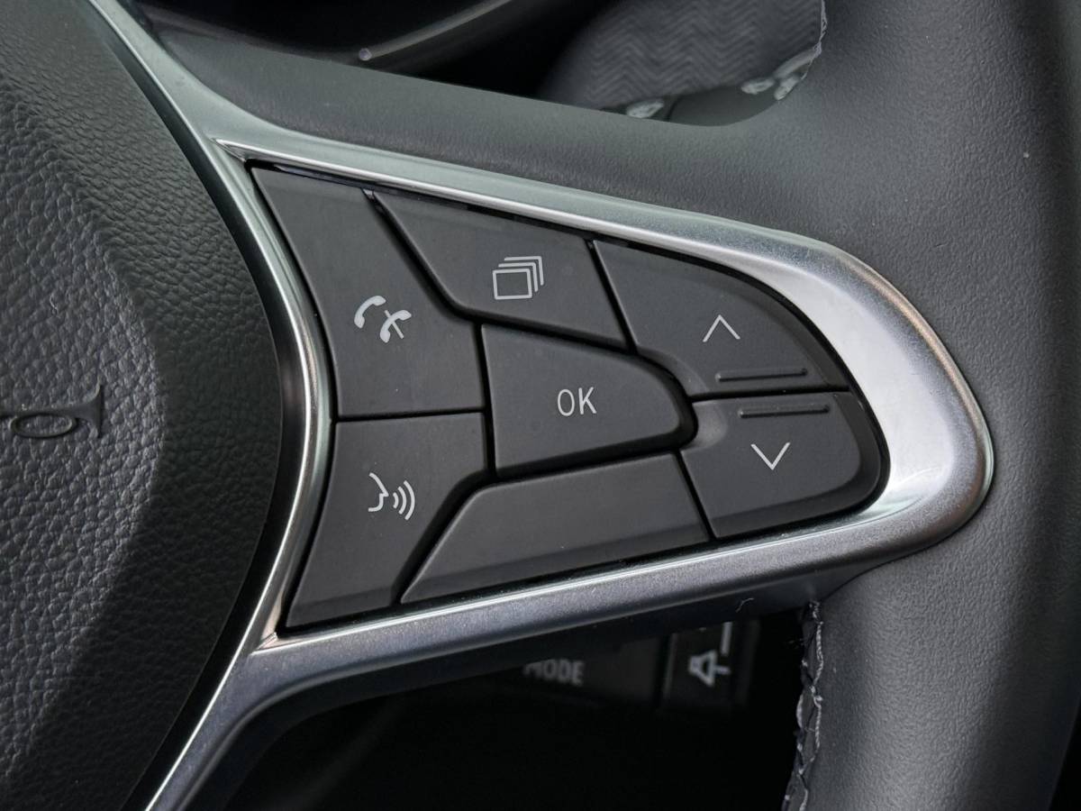 Renault Clio Renault Clio 1.0 TCe 90 GPF techno – Navigatie – Achteruitrijcamera – Cruise Control – Parkeersensoren