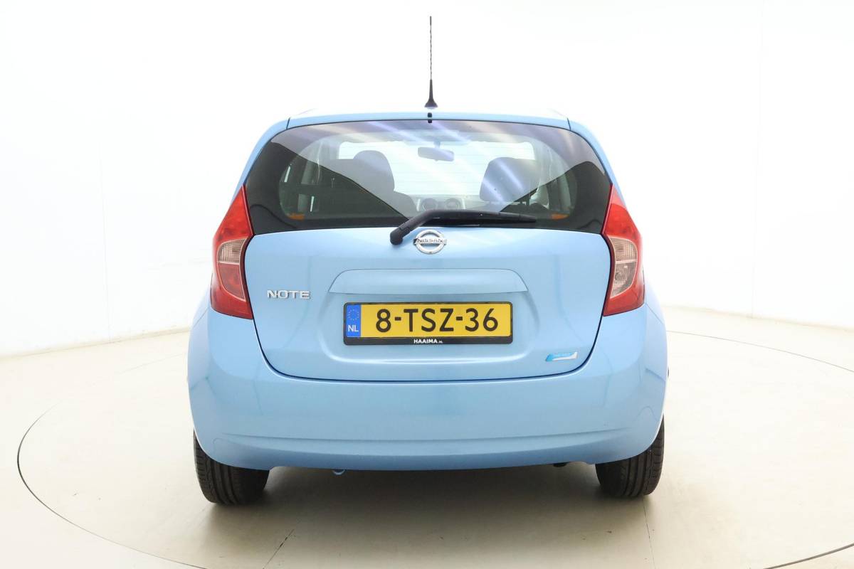 Nissan Note Nissan Note 1.2 16v 80pk Acenta | Airco | Bluetooth | Centrale vergrendeling | Elektrische ramen | Radio/CD-speler | Lage KM-stand | Keurige auto